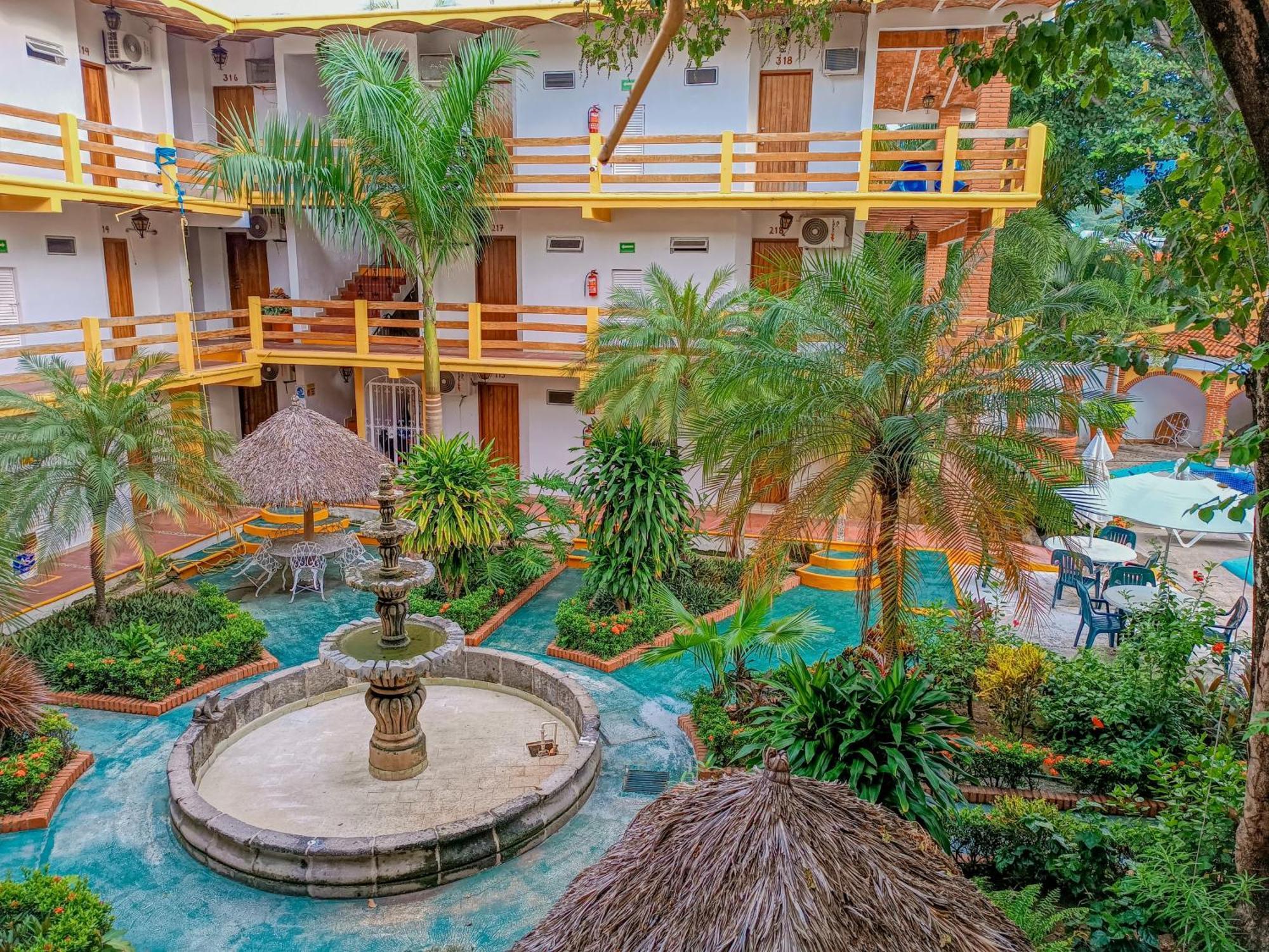 Bungalows As De Oros Rincon de Guayabitos Dış mekan fotoğraf